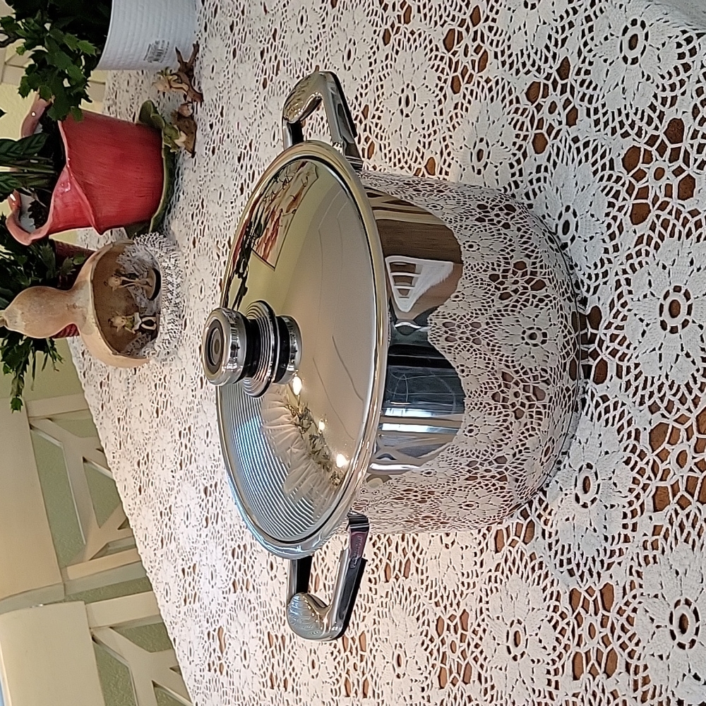 Waterless Platinum 12 quart stockpot with cover